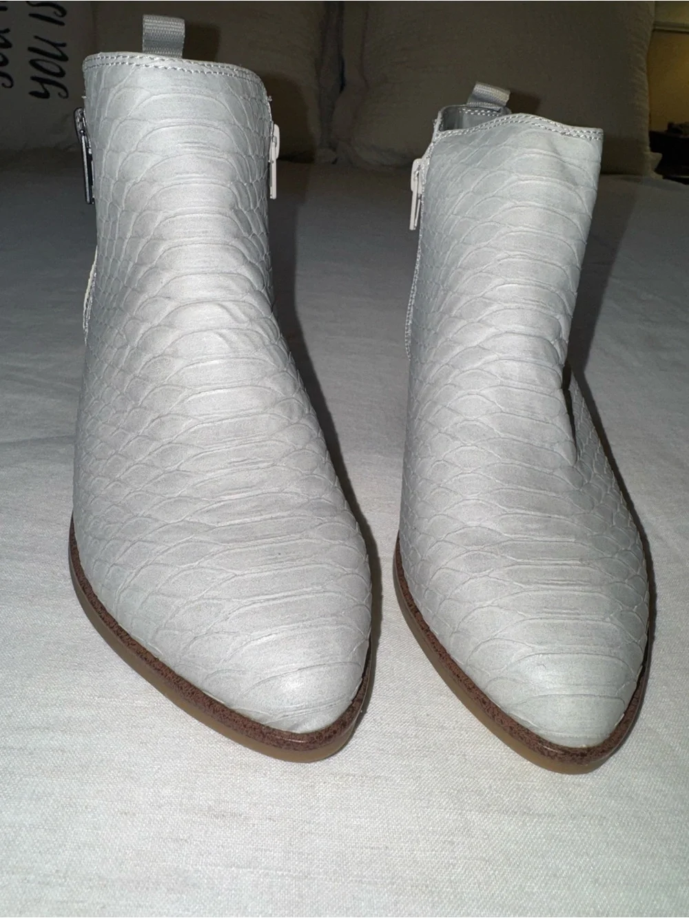 Mia Women's Light Gray Textured Ankle Boot with Side Zip
